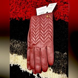 New Womens coach gloves